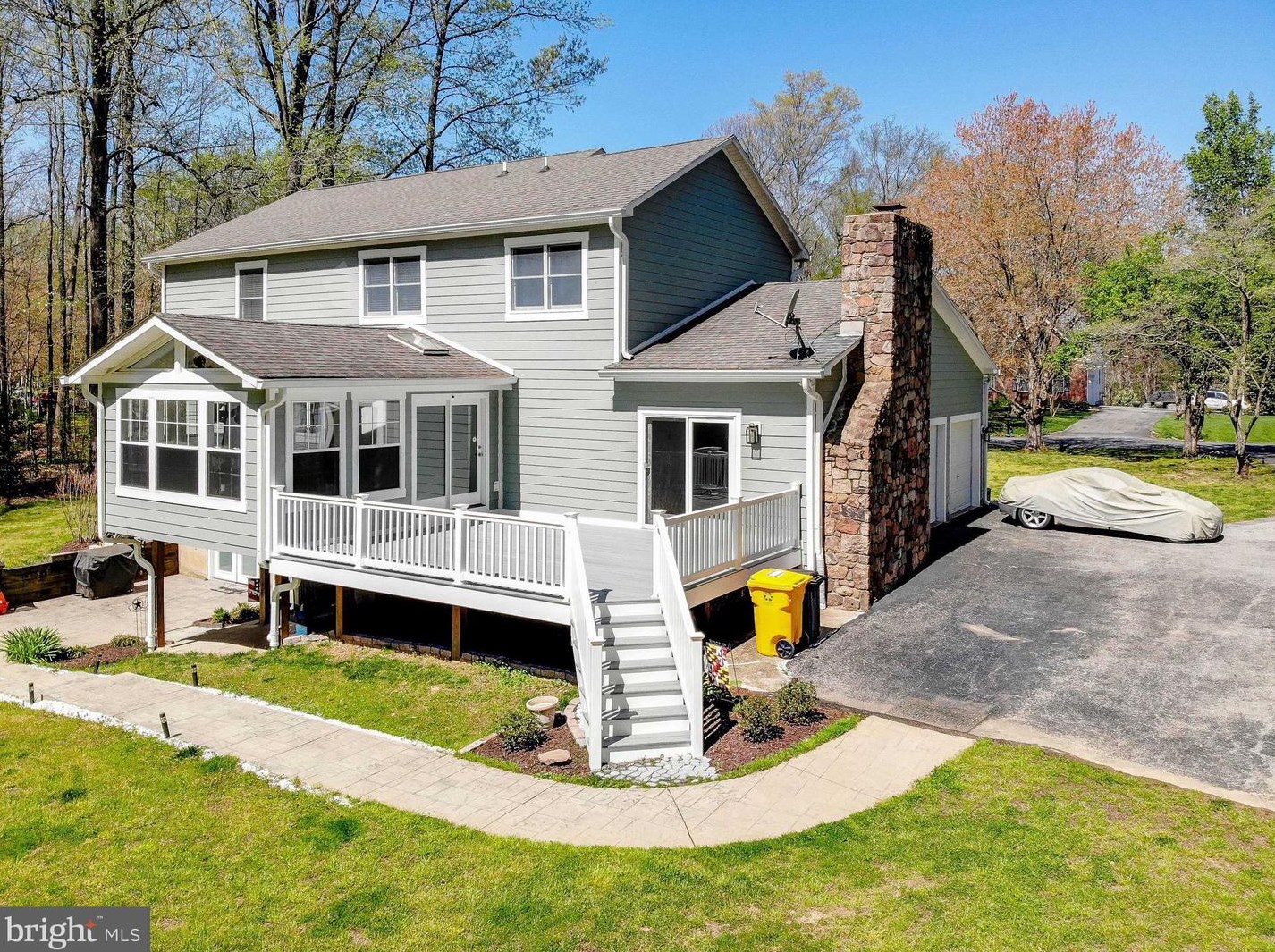 6439 Meadowlark Dr, Dunkirk MD  20754-2502 exterior