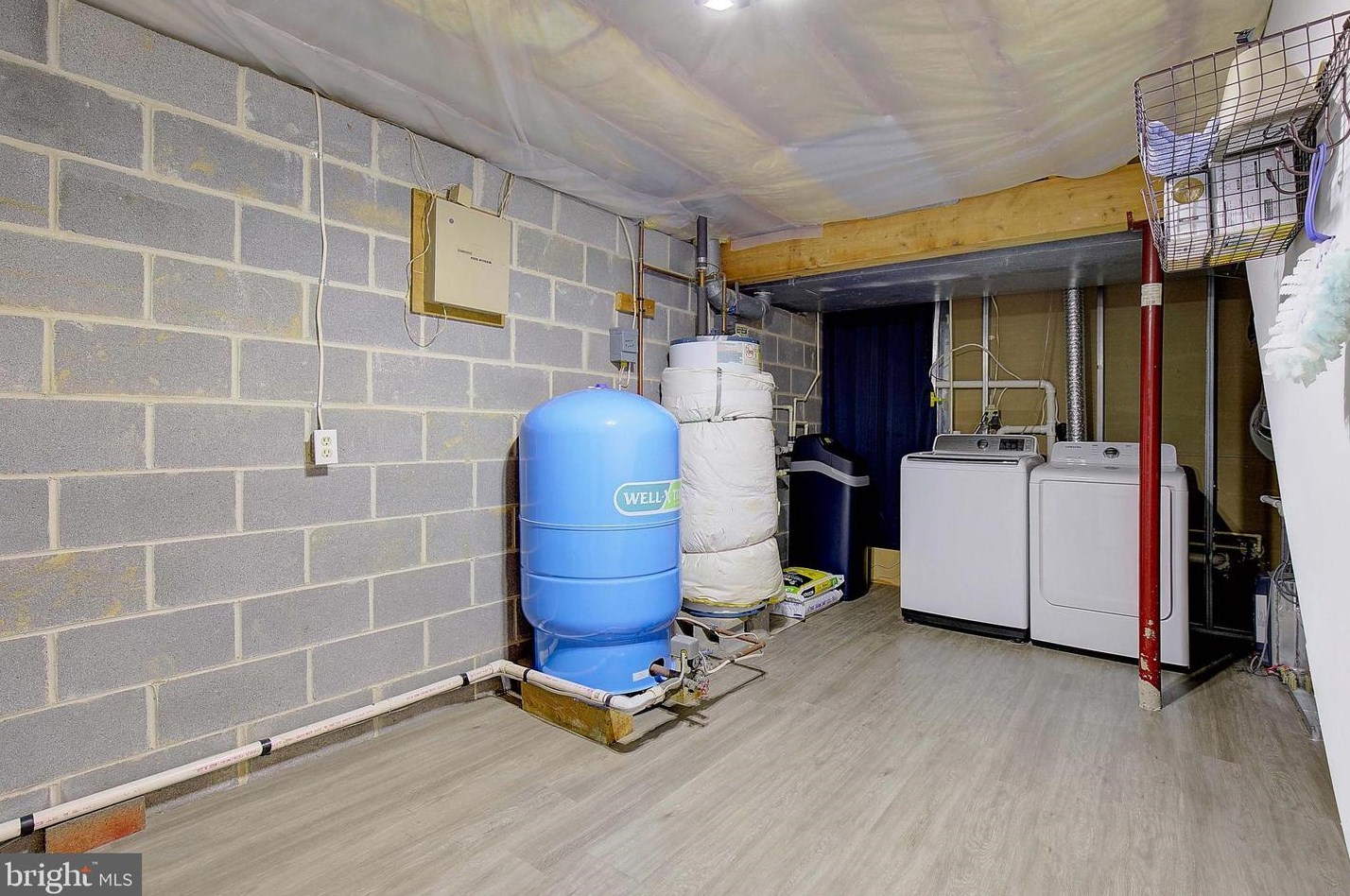 6439 Meadowlark Dr, Dunkirk MD  20754-2502 exterior