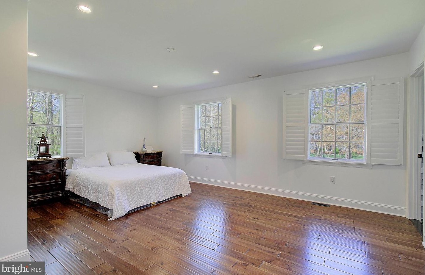 6439 Meadowlark Dr, Dunkirk MD  20754-2502 exterior