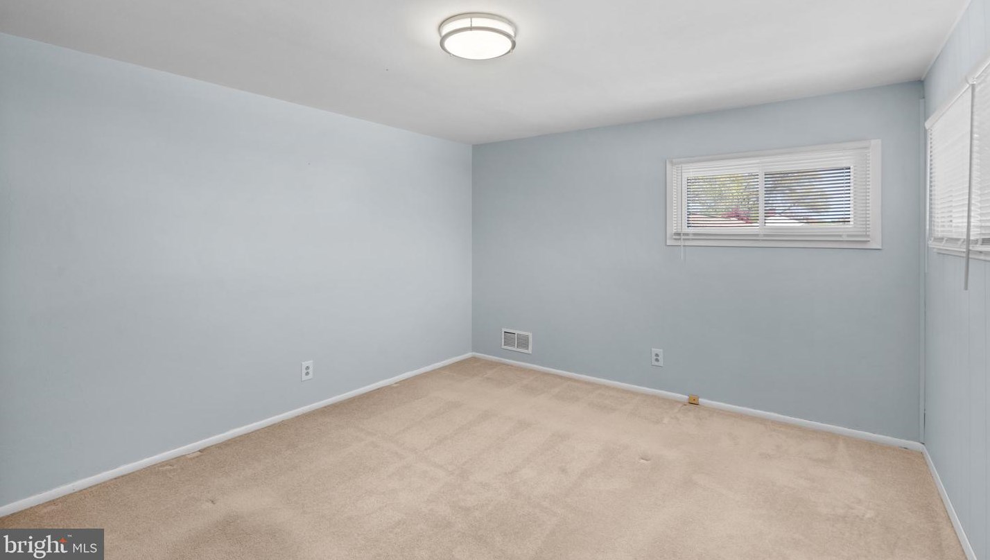 600 Mayo Rd, Glen Burnie MD 21061-4537 exterior