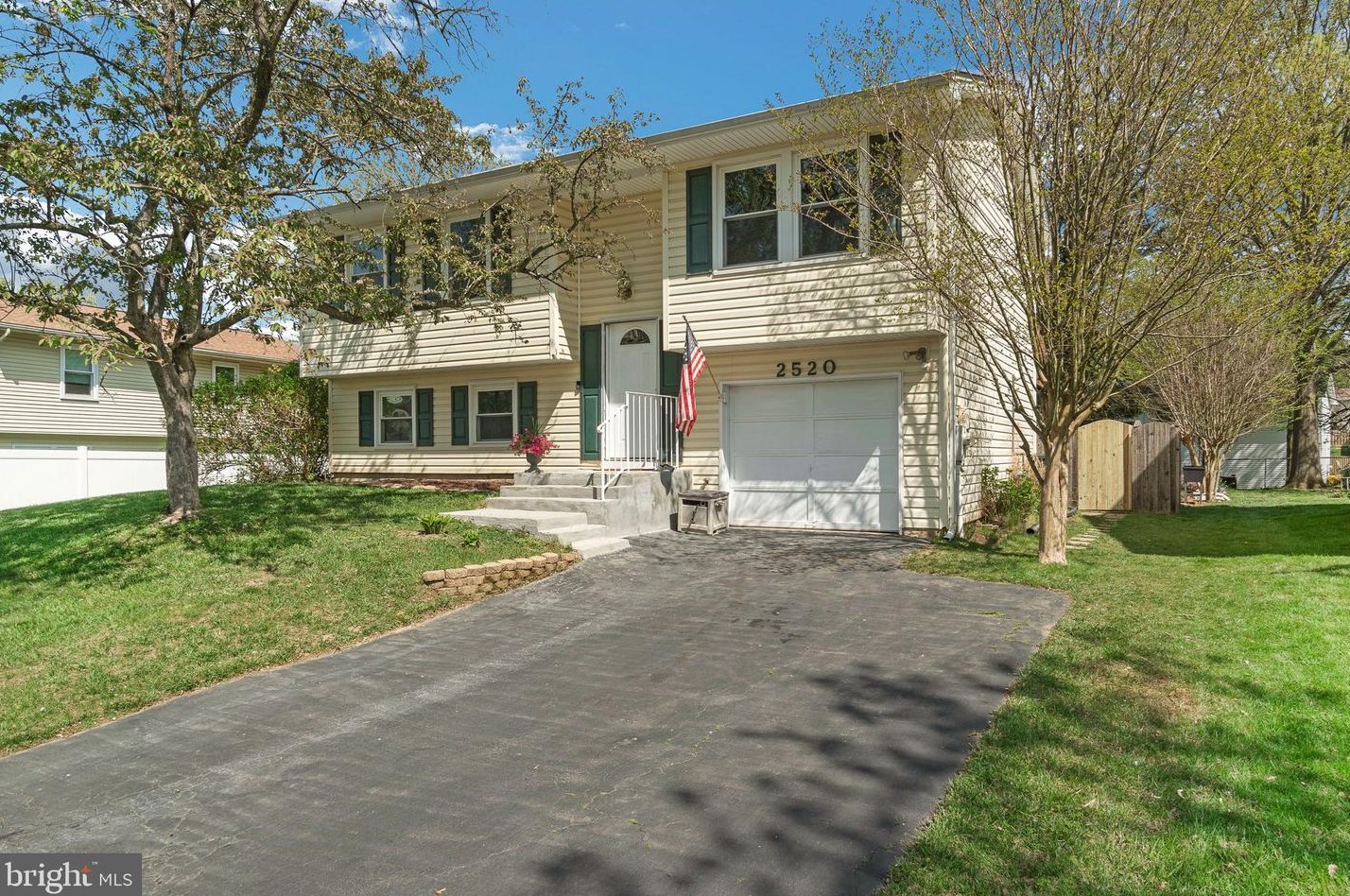 2520 Flowering Tree Ln, Gambrills, MD 21054