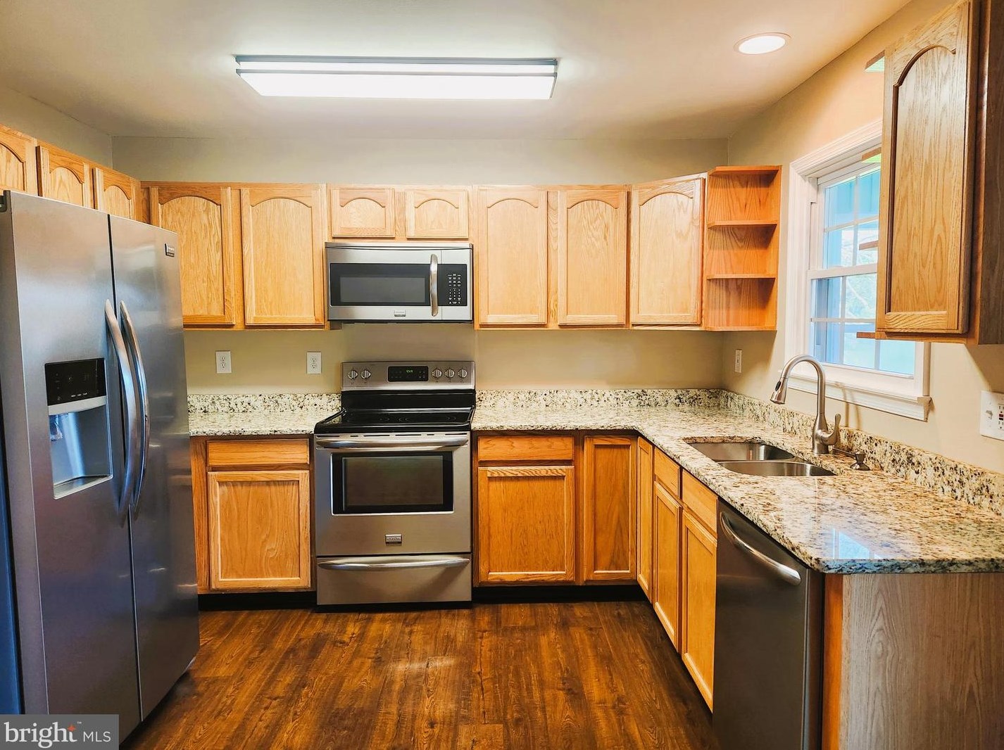 514 Fairmount Dr, Edgewater MD  21037-2920 exterior