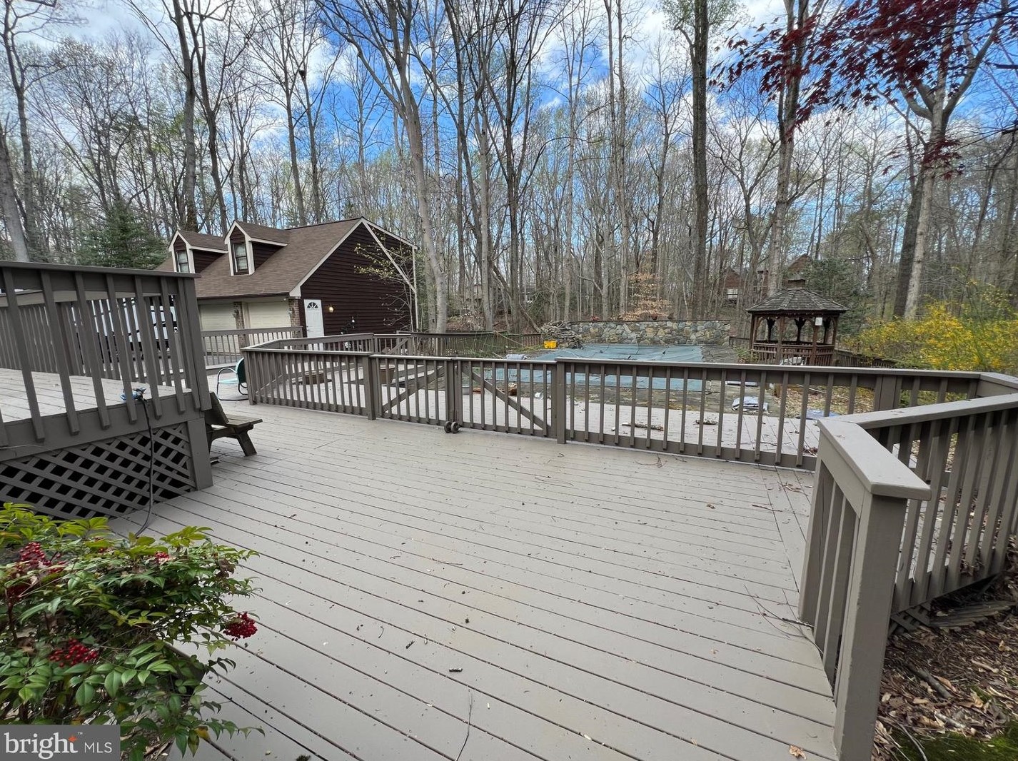 2011 Huntcliff Dr, Gambrills, MD 21054-2029