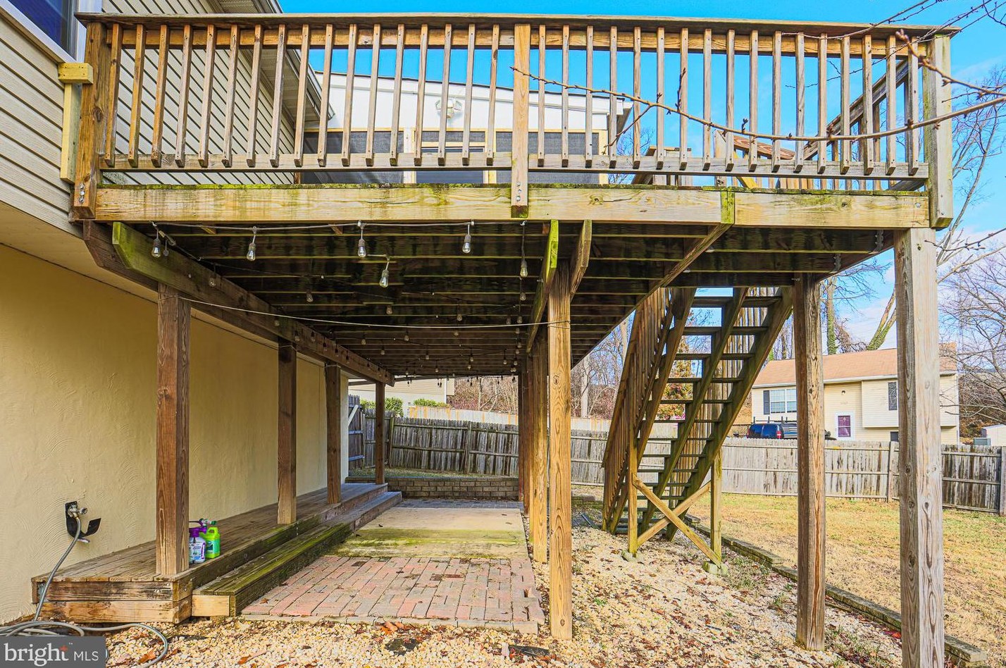 1521 Lochaber Ct, Glen Burnie MD 21061-2189 exterior