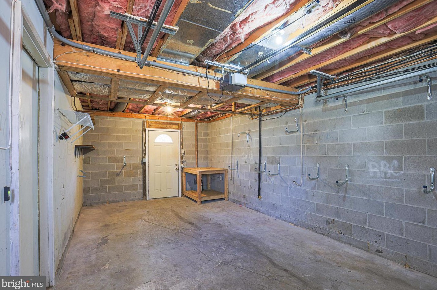 1521 Lochaber Ct, Glen Burnie MD 21061-2189 exterior