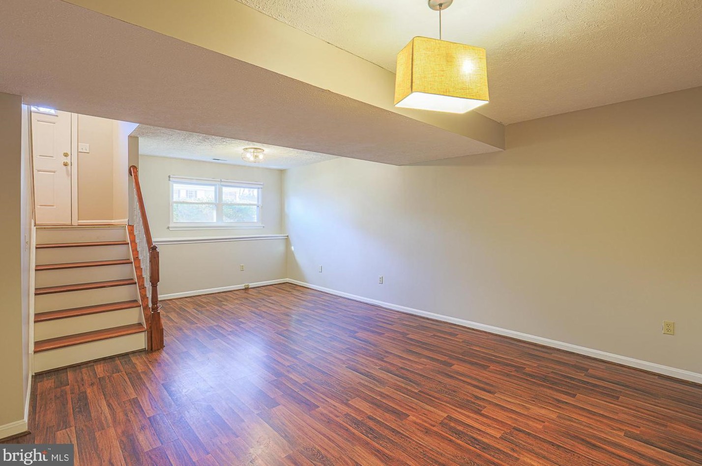 1521 Lochaber Ct, Glen Burnie MD 21061-2189 exterior