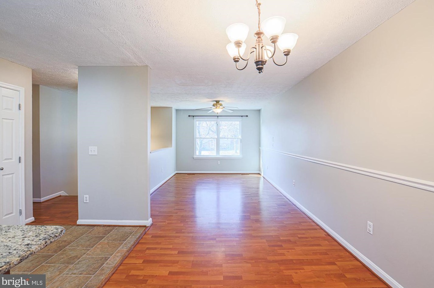 1521 Lochaber Ct, Glen Burnie, MD 21061-2189