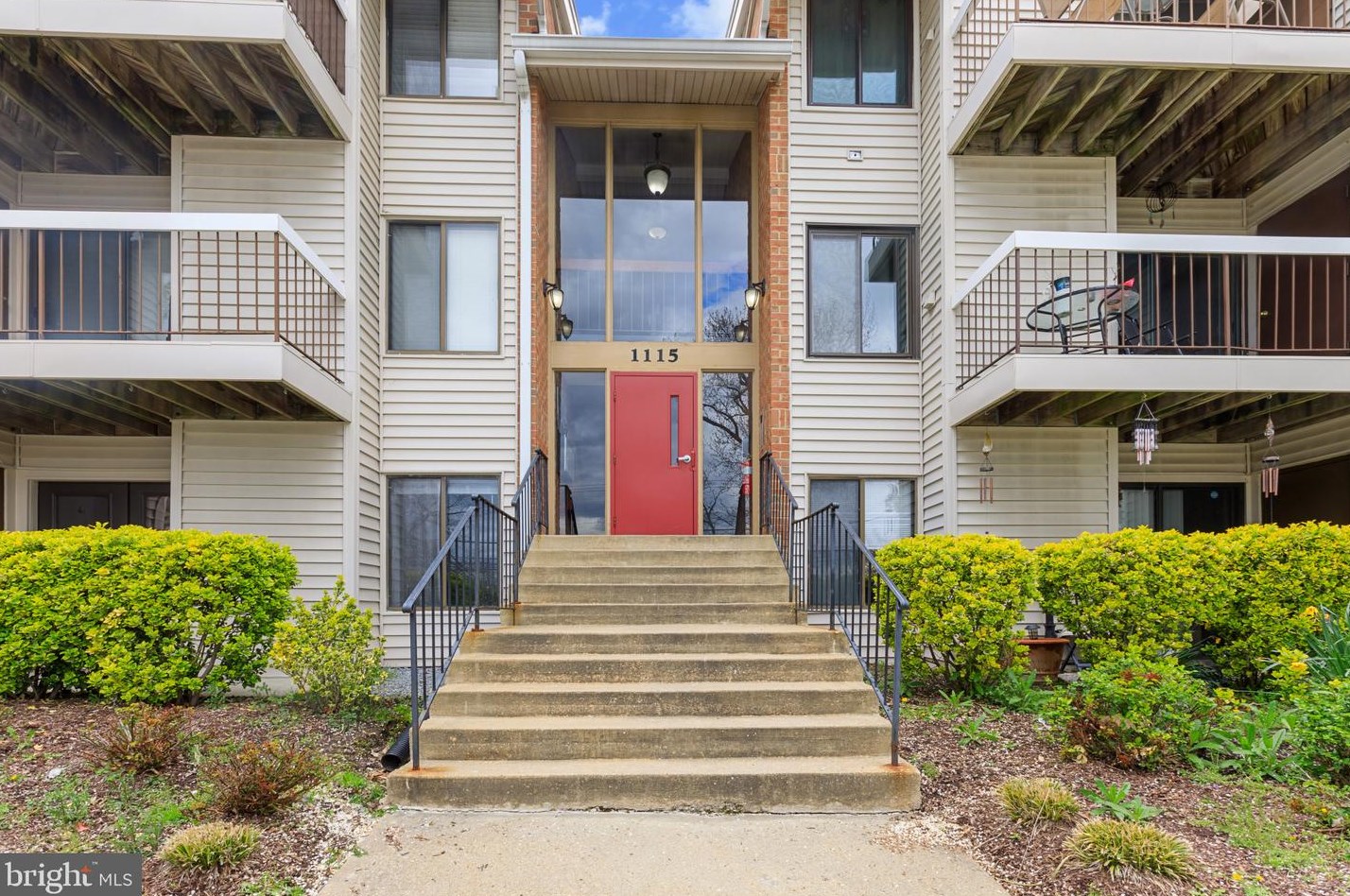 1115 Castle Harbour Way #1a, Glen Burnie, MD 21060