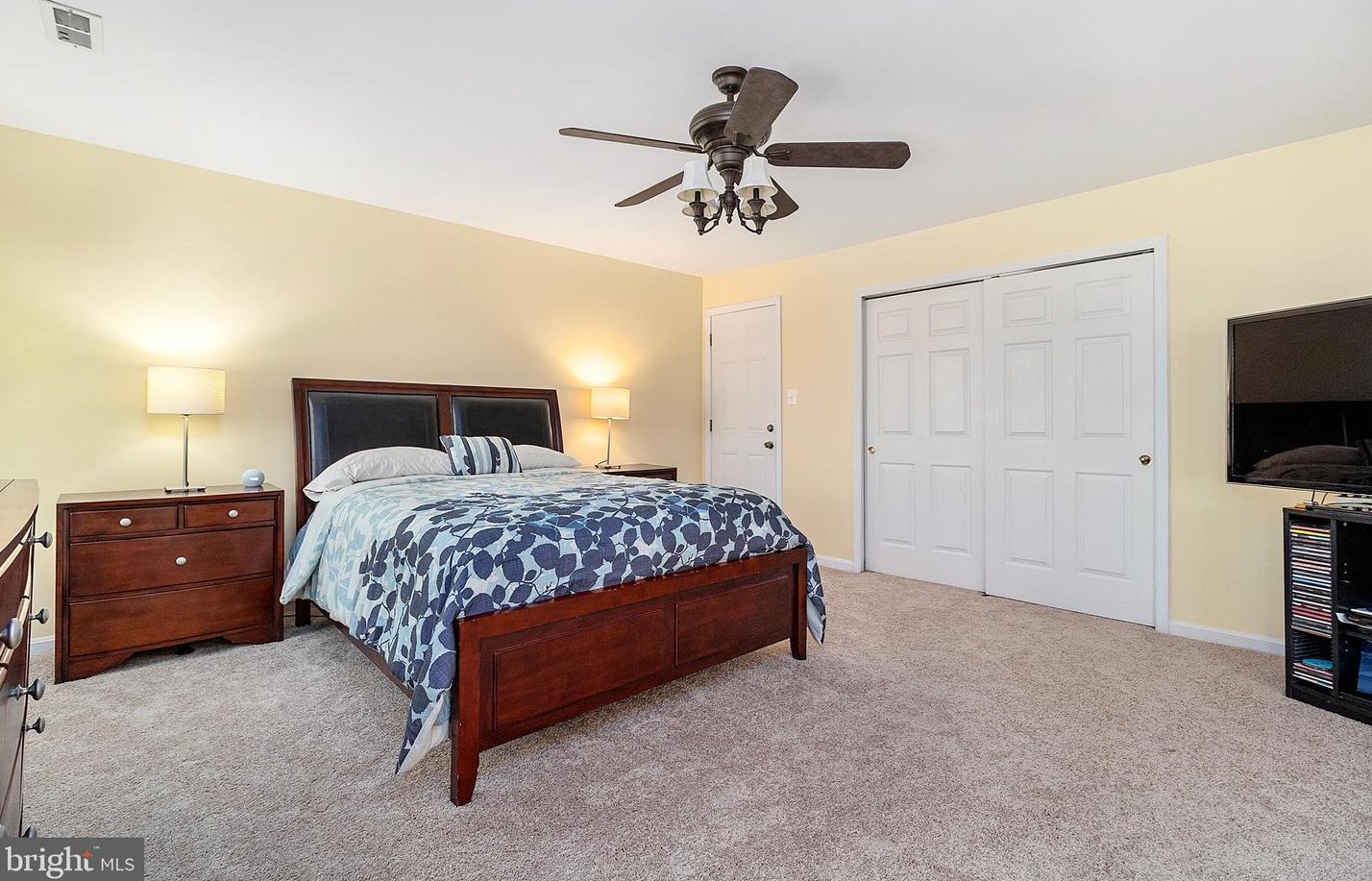2404 Heather Stone Dr, Gambrills MD  21054-1640 exterior
