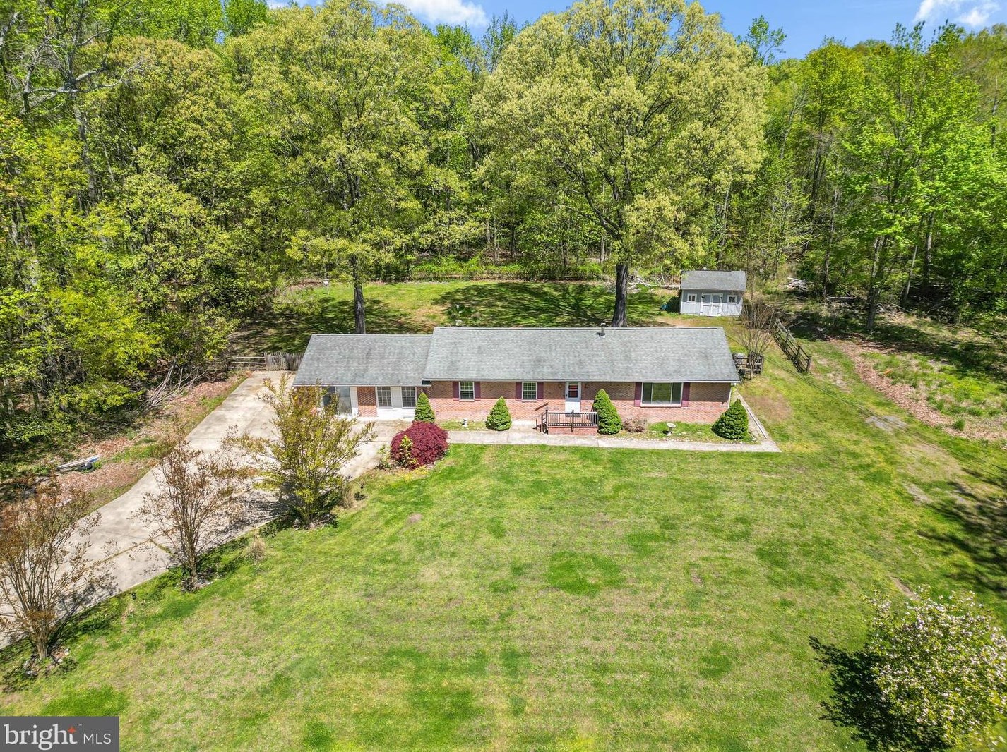 1418 Shadyrest Rd, Shady Side, MD 20764
