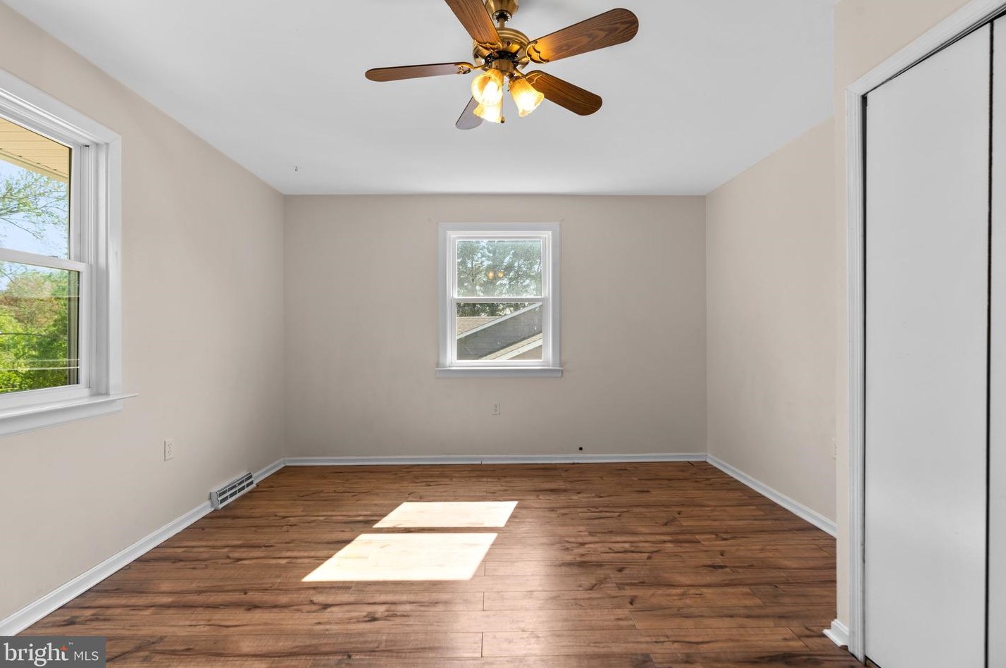 813 Hillside Ave, Edgewater MD 21037-3503 exterior