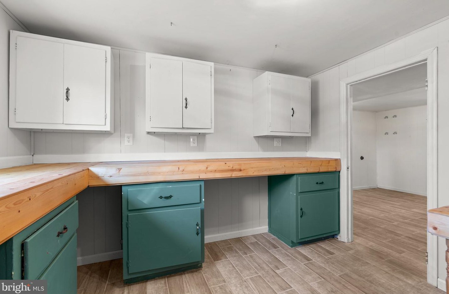 813 Hillside Ave, Edgewater MD 21037-3503 exterior