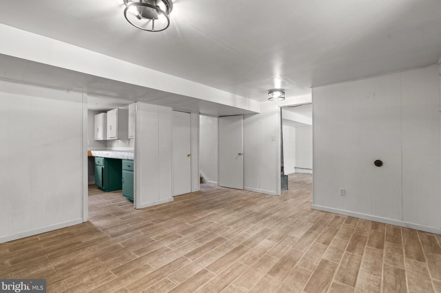 813 Hillside Ave, Edgewater MD 21037-3503 exterior