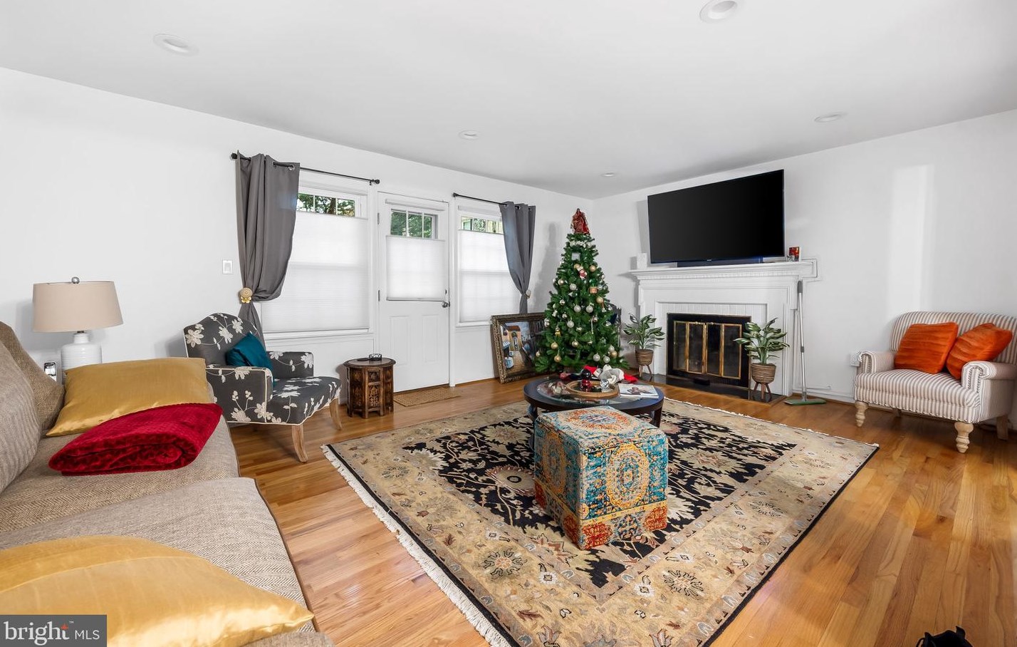 1684 Albermarle Dr, Crofton MD 21114-2015 exterior