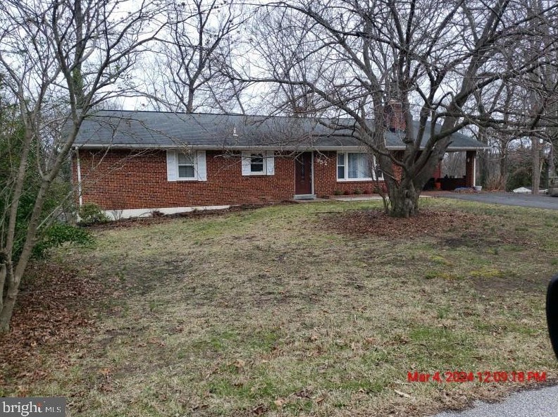 952 Central Ln, Gambrills, MD 21054-1015