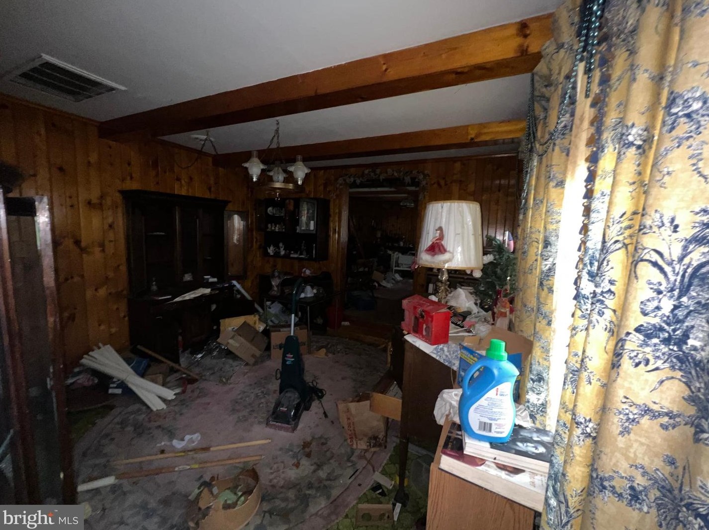 1834 Cedar Dr, Severn MD 21144-1004 exterior