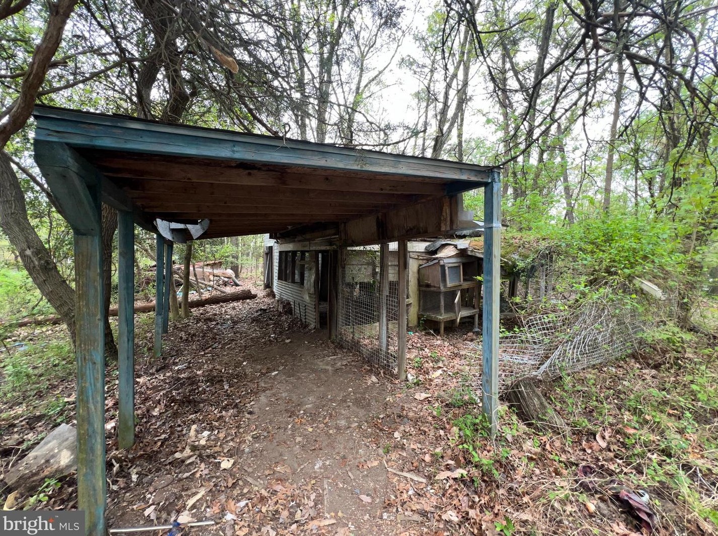 1834 Cedar Dr, Severn MD 21144-1004 exterior