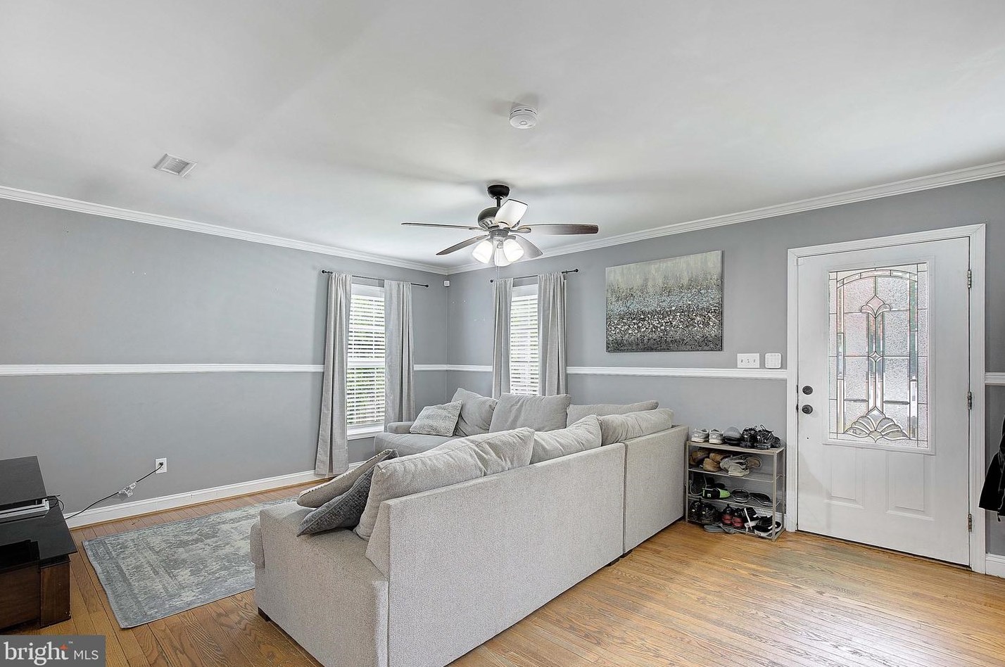 8210 Fort Smallwood Rd, Baltimore MD  21226-1918 exterior