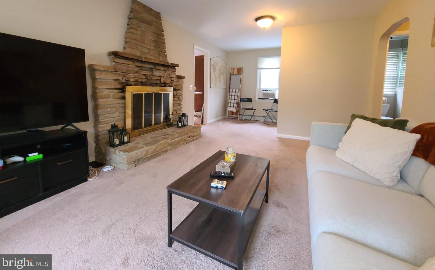 1806 Montevideo Rd, Jessup, MD 20794-9742