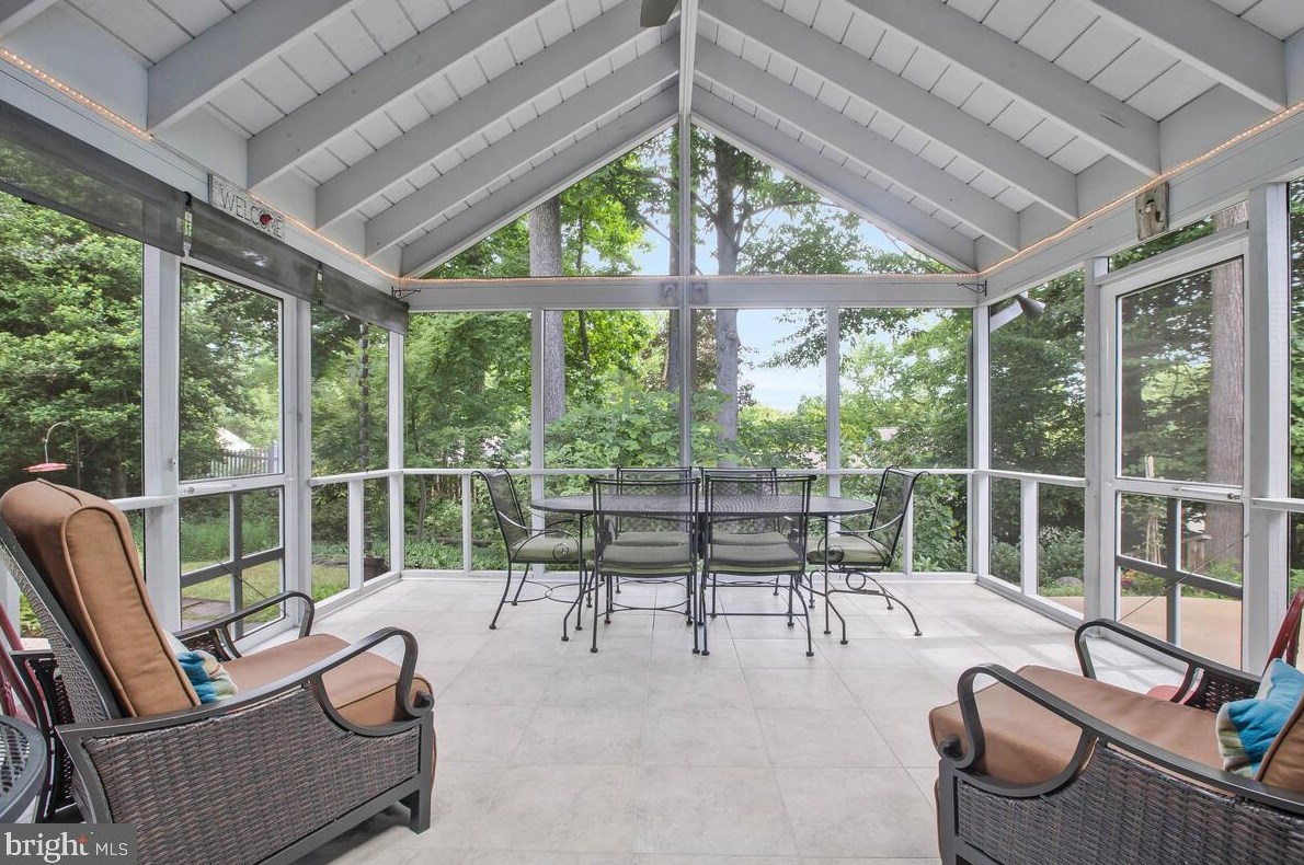 1456 Harwell Ave, Crofton MD 21114-2107 exterior