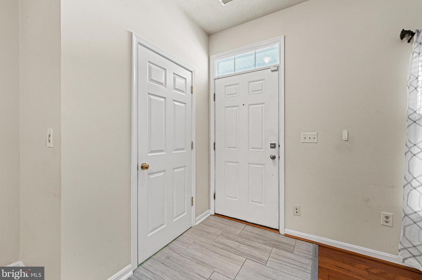 1717 Barnett Ct, Severn MD 21144-4413 exterior