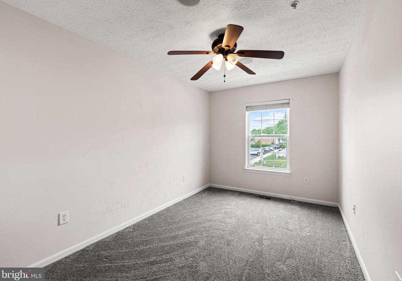 1717 Barnett Ct, Severn MD 21144-4413 exterior