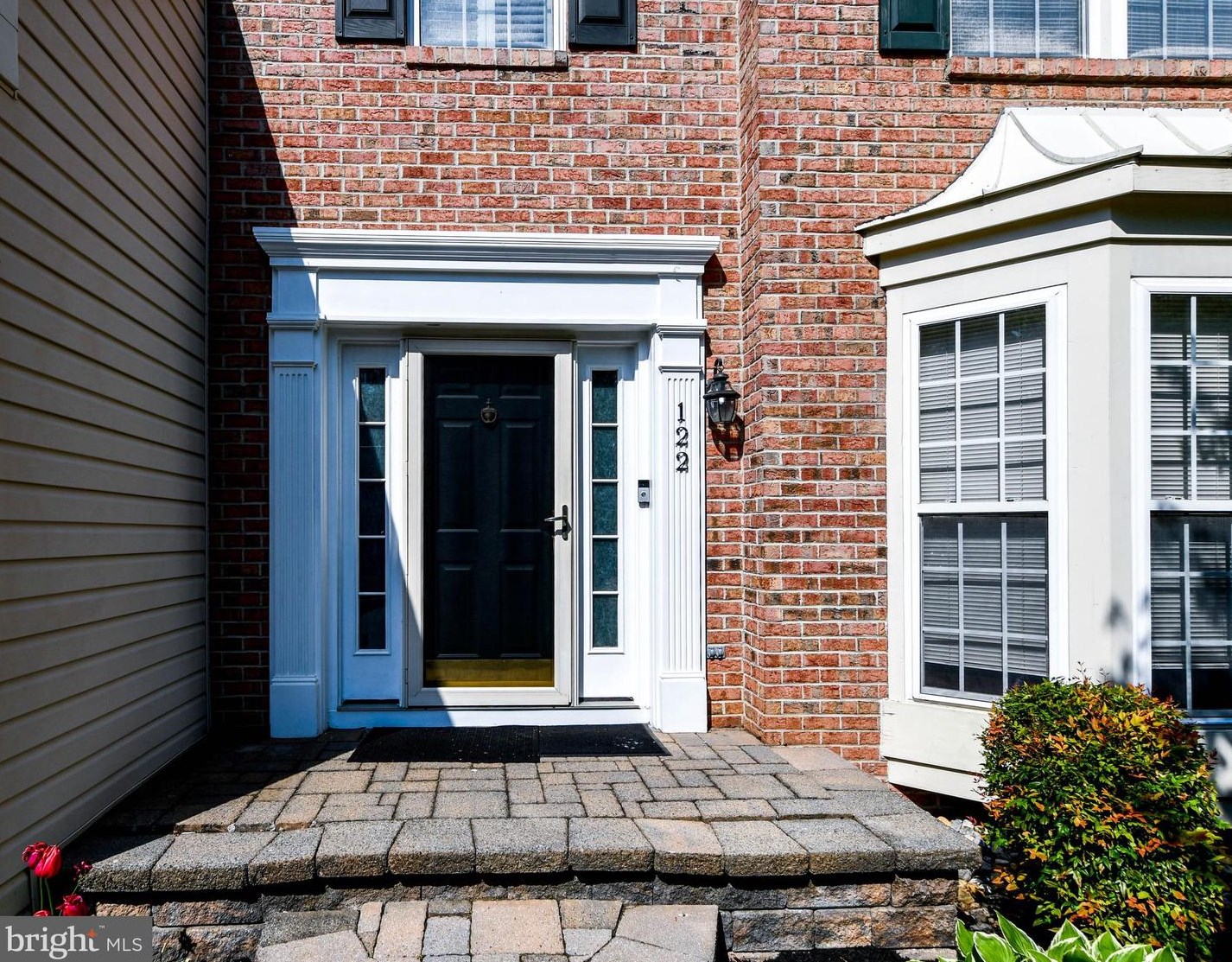 122 Foxtrap Dr, Glen Burnie, MD 21061-6338