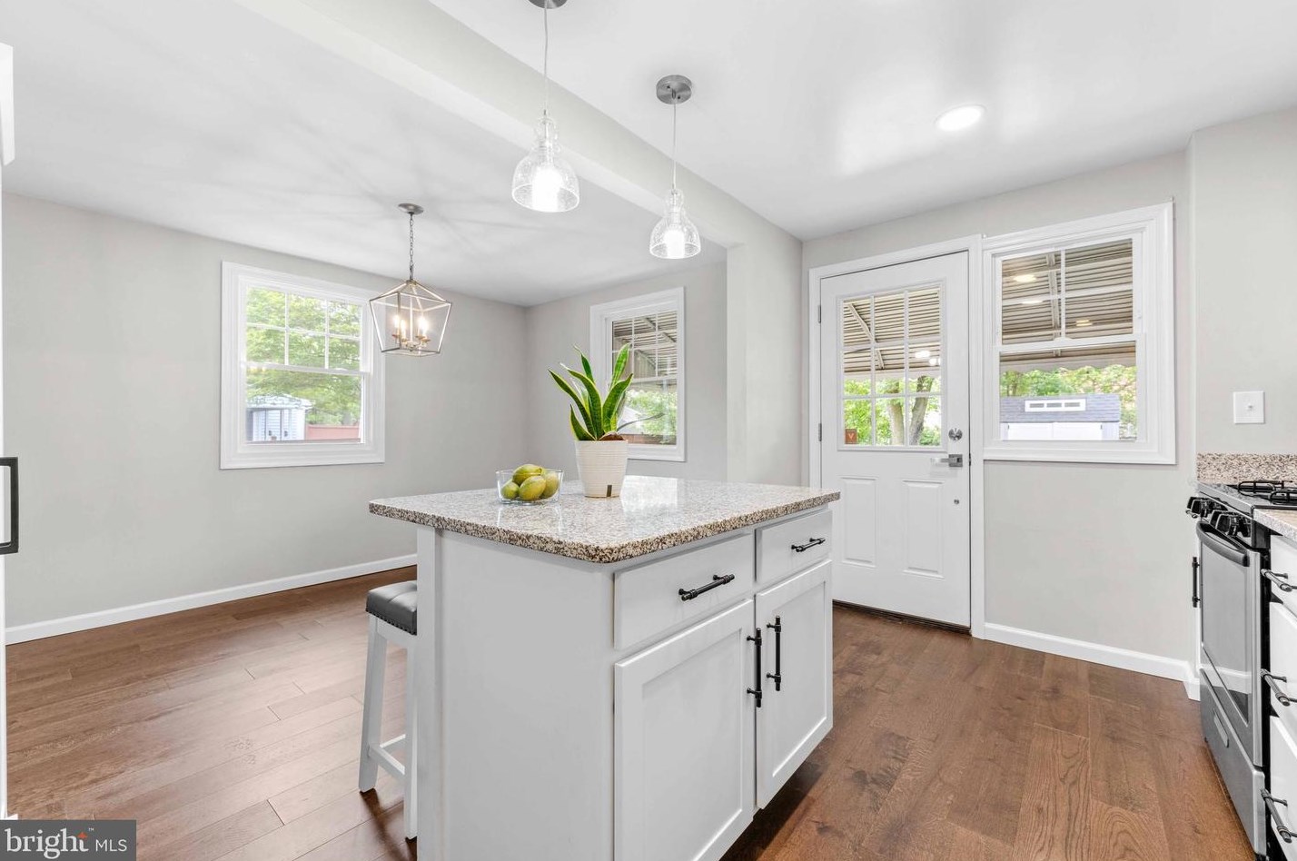 1053 Cayer Dr, Glen Burnie MD 21061-4100 exterior