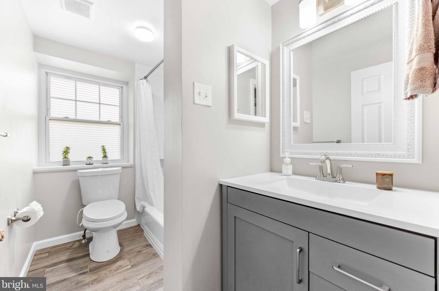 1053 Cayer Dr, Glen Burnie MD 21061-4100 exterior