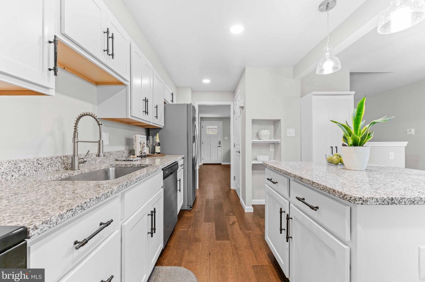 1053 Cayer Dr, Glen Burnie MD 21061-4100 exterior