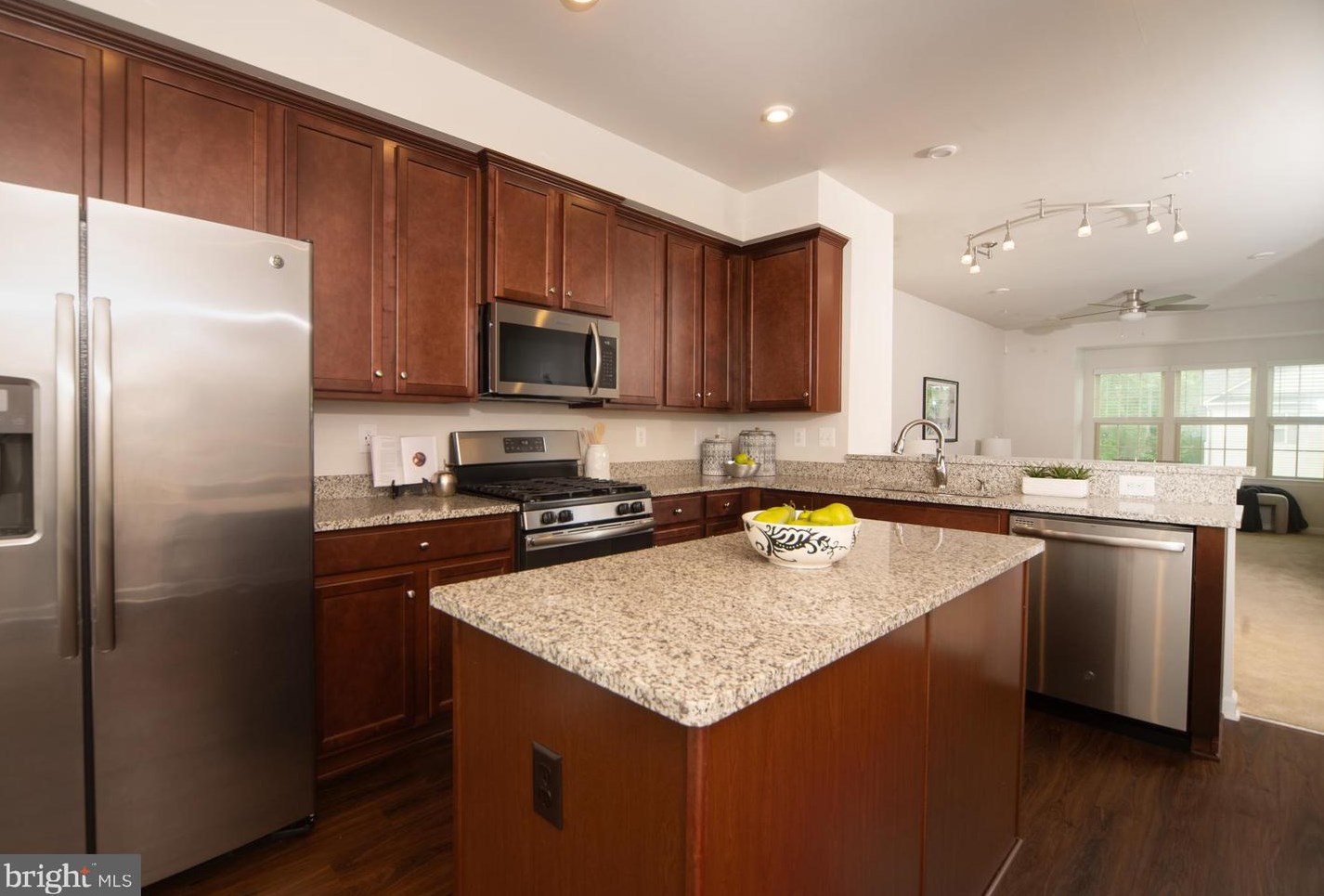 2912 Glendale Ave, Baltimore MD  21234-7115 exterior
