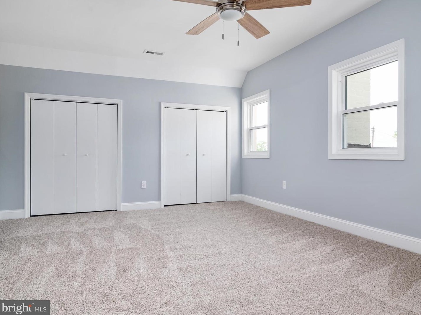 112 6 Ave, Glen Burnie MD 21060-6826 exterior