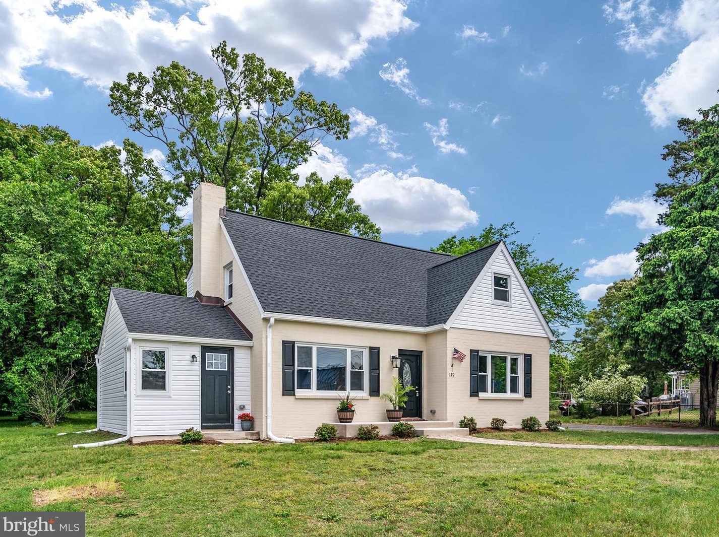 112 6 Ave, Glen Burnie MD 21060-6826 exterior