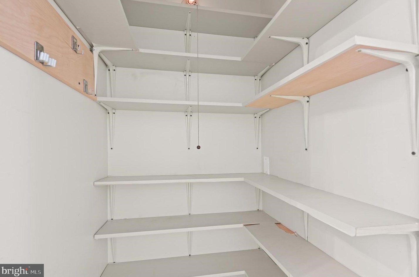 1176 Jeffrey Dr, Crofton MD 21114-1316 exterior