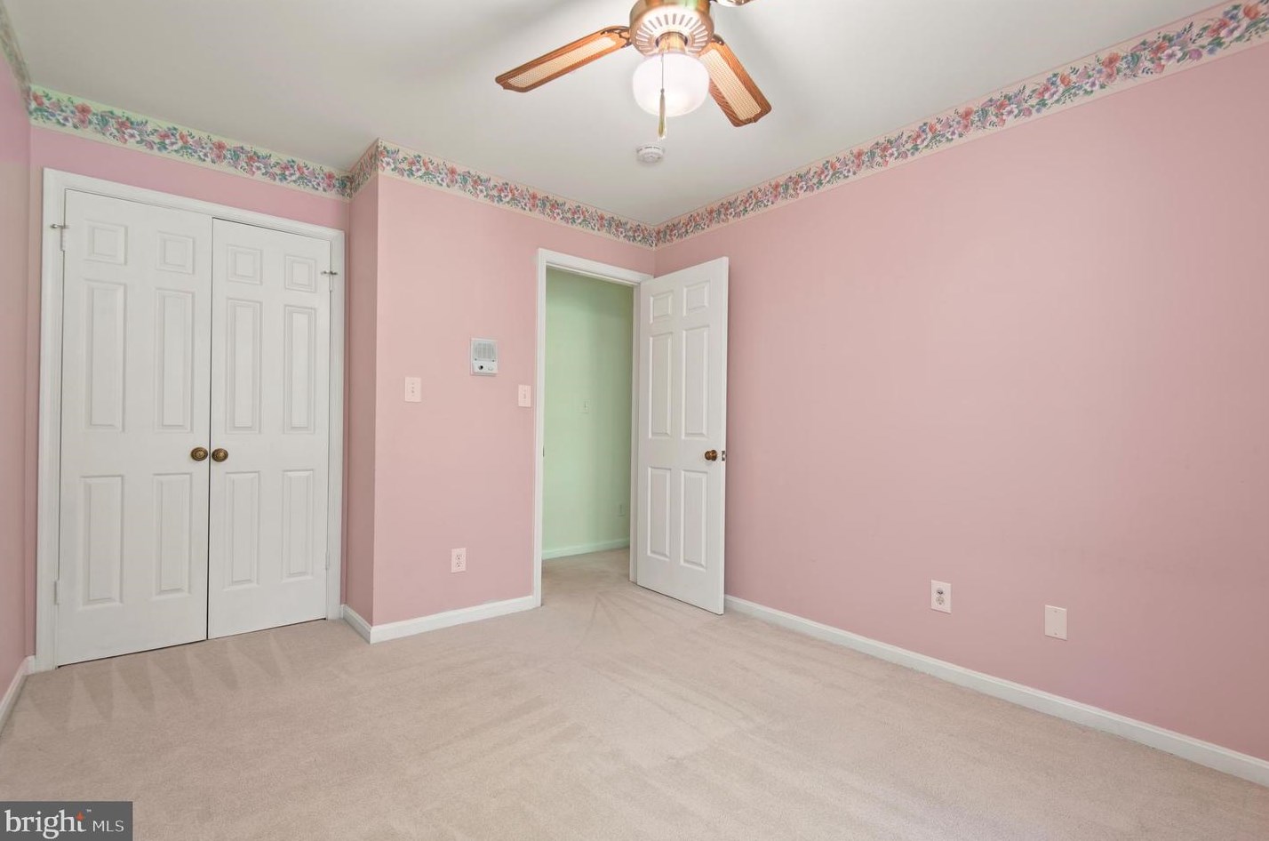 1176 Jeffrey Dr, Crofton MD 21114-1316 exterior