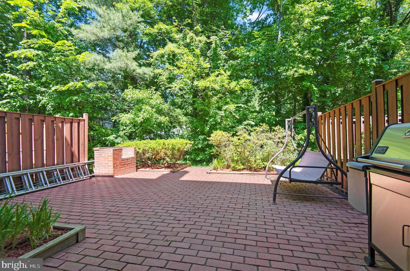 1176 Jeffrey Dr, Crofton MD 21114-1316 exterior