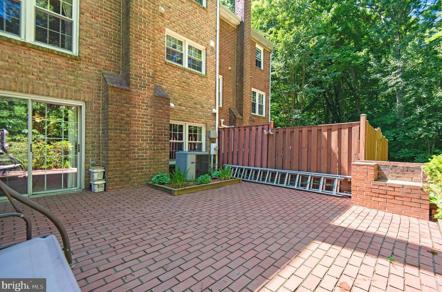 1176 Jeffrey Dr, Crofton MD 21114-1316 exterior