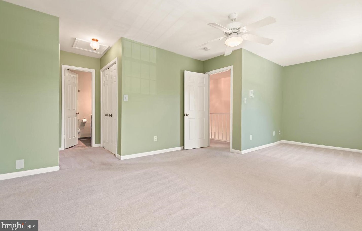 1176 Jeffrey Dr, Crofton MD 21114-1316 exterior