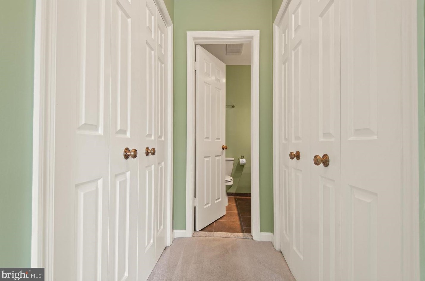 1176 Jeffrey Dr, Crofton MD 21114-1316 exterior