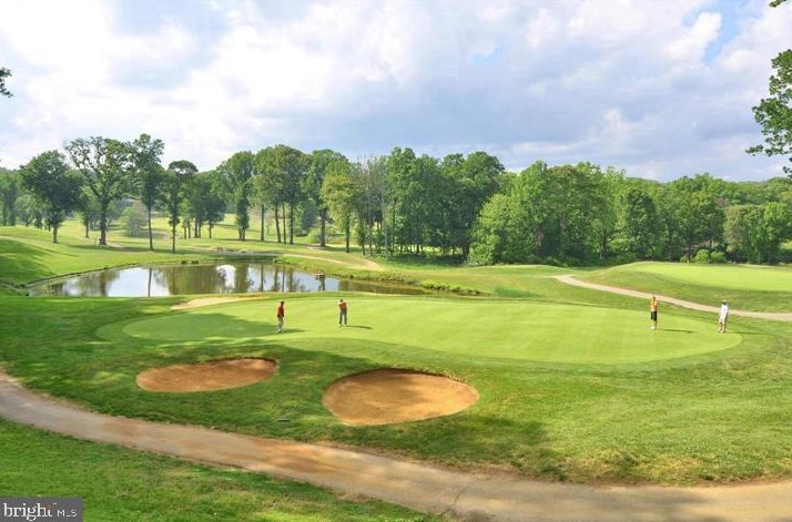 700 Rusack Ct, Arnold, MD 21012-3023