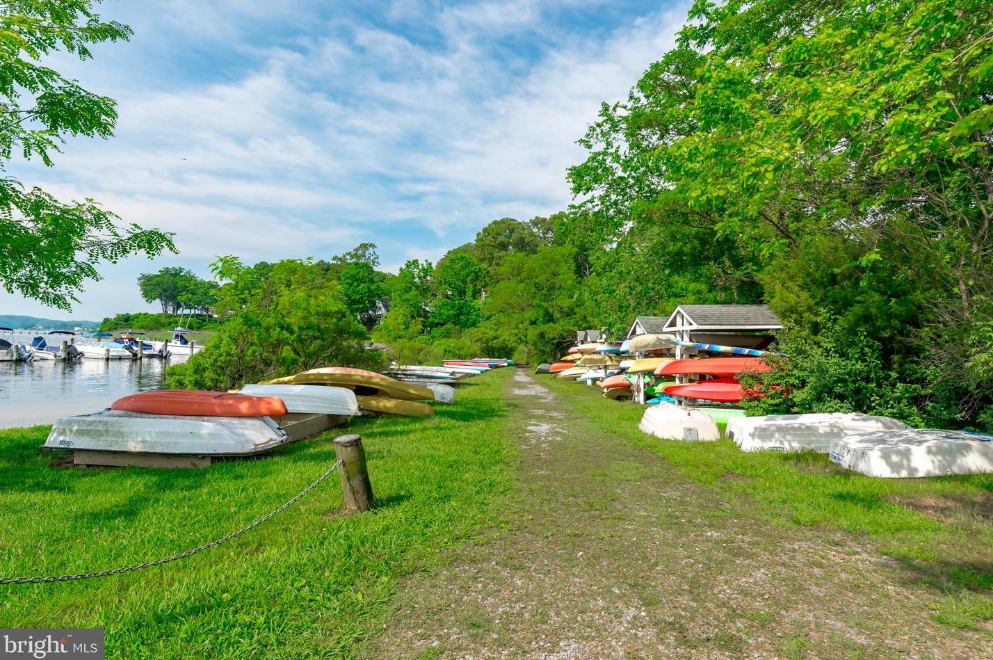 100 Cv Vw Trl, Severna Park MD 21146-4614 exterior