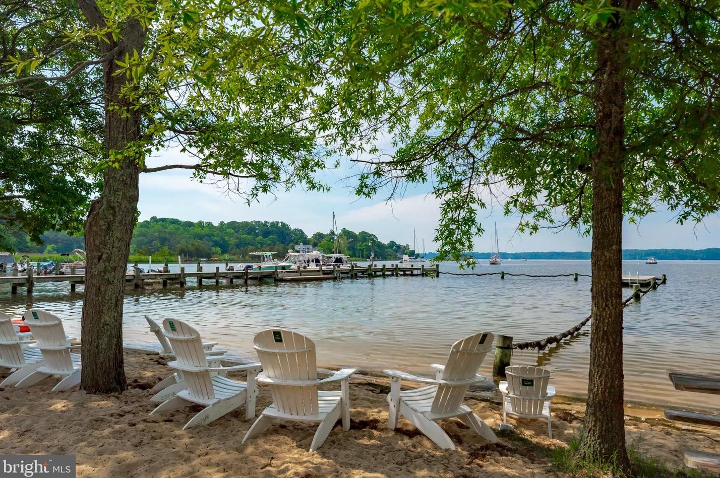 100 Cv Vw Trl, Severna Park MD 21146-4614 exterior