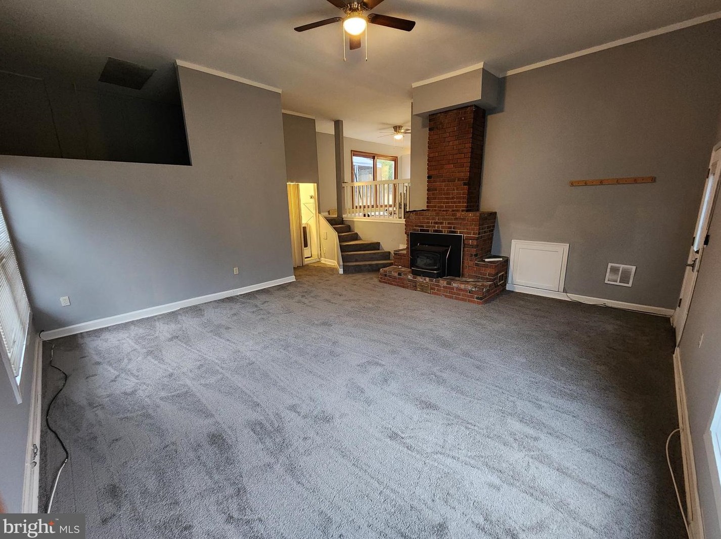 114 Reavis Rd, Baltimore, MD 21076-1142