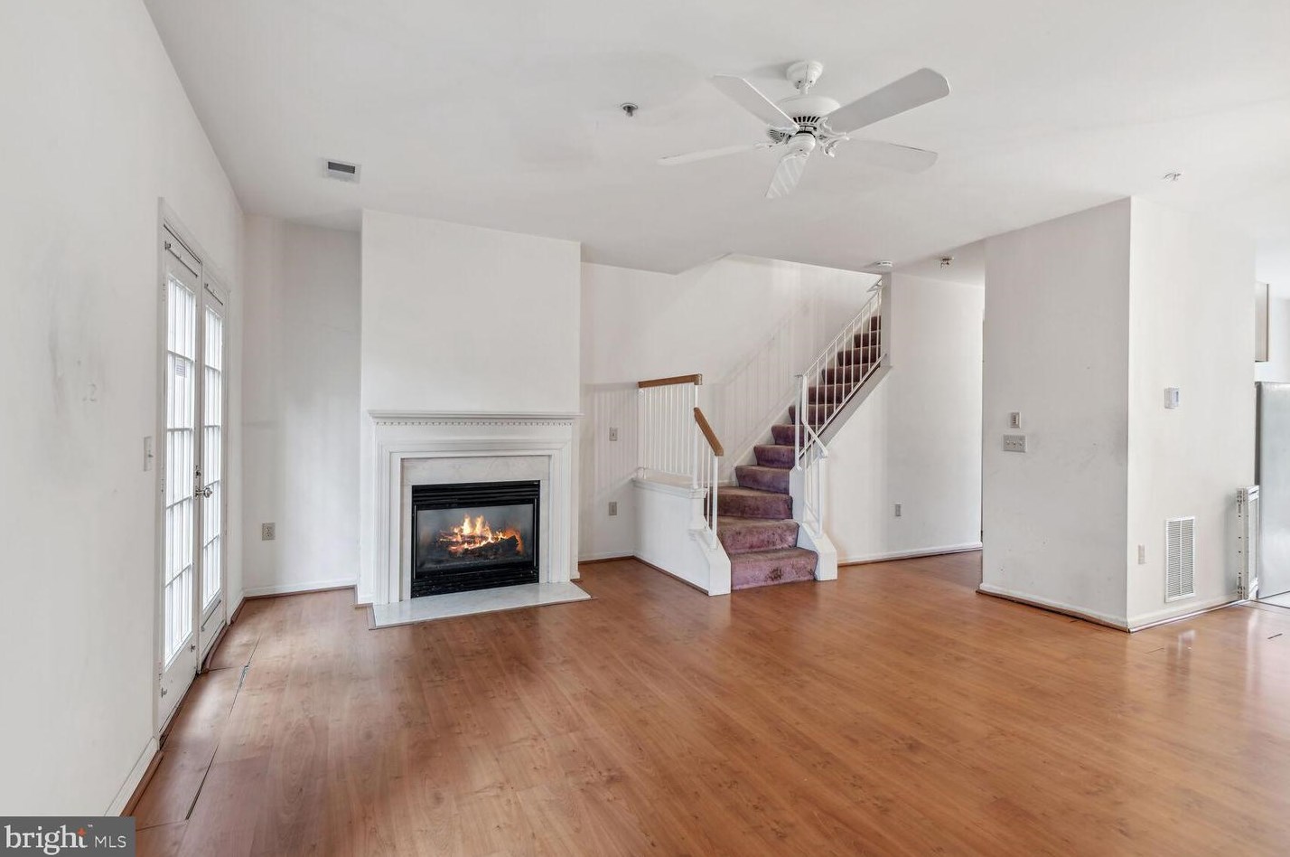 1262 Needham Ct #22e, Crofton, MD 21114