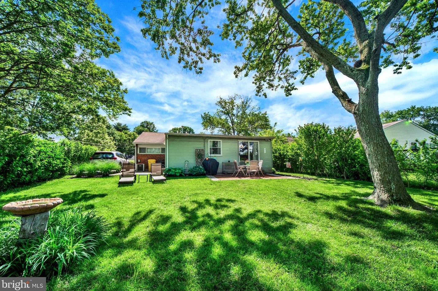 106 Dorchester Rd, Glen Burnie MD 21060-6911 exterior