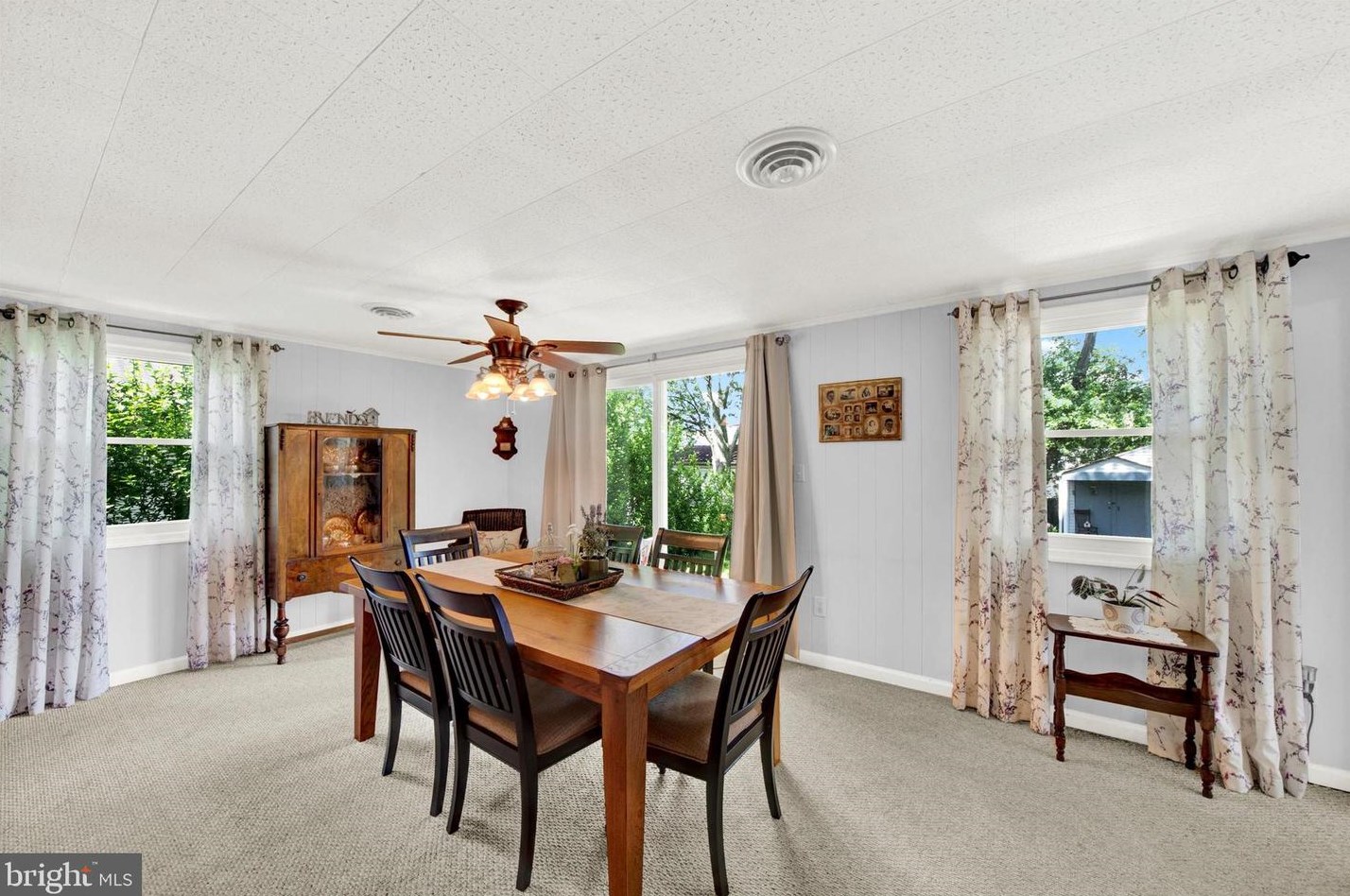 106 Dorchester Rd, Glen Burnie MD 21060-6911 exterior