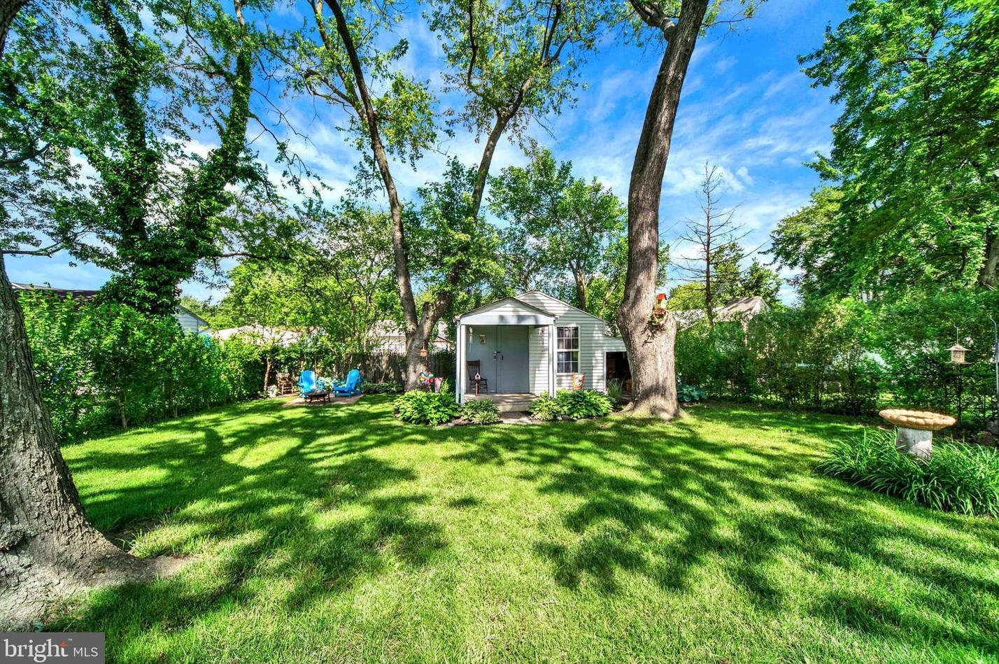 106 Dorchester Rd, Glen Burnie MD 21060-6911 exterior