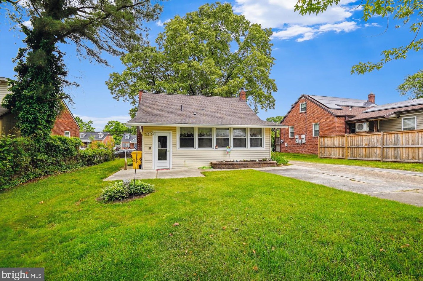 329 New Jersey Ave Ne, Glen Burnie, MD 21060
