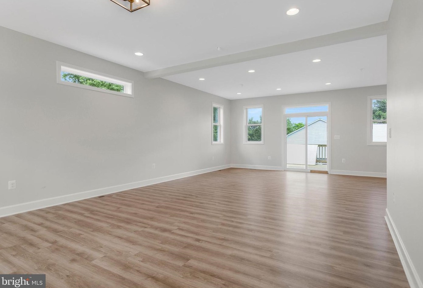 1641 Midland Rd, Edgewater MD 21037-2418 exterior