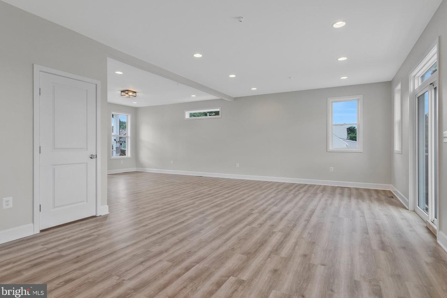 1641 Midland Rd, Edgewater MD 21037-2418 exterior